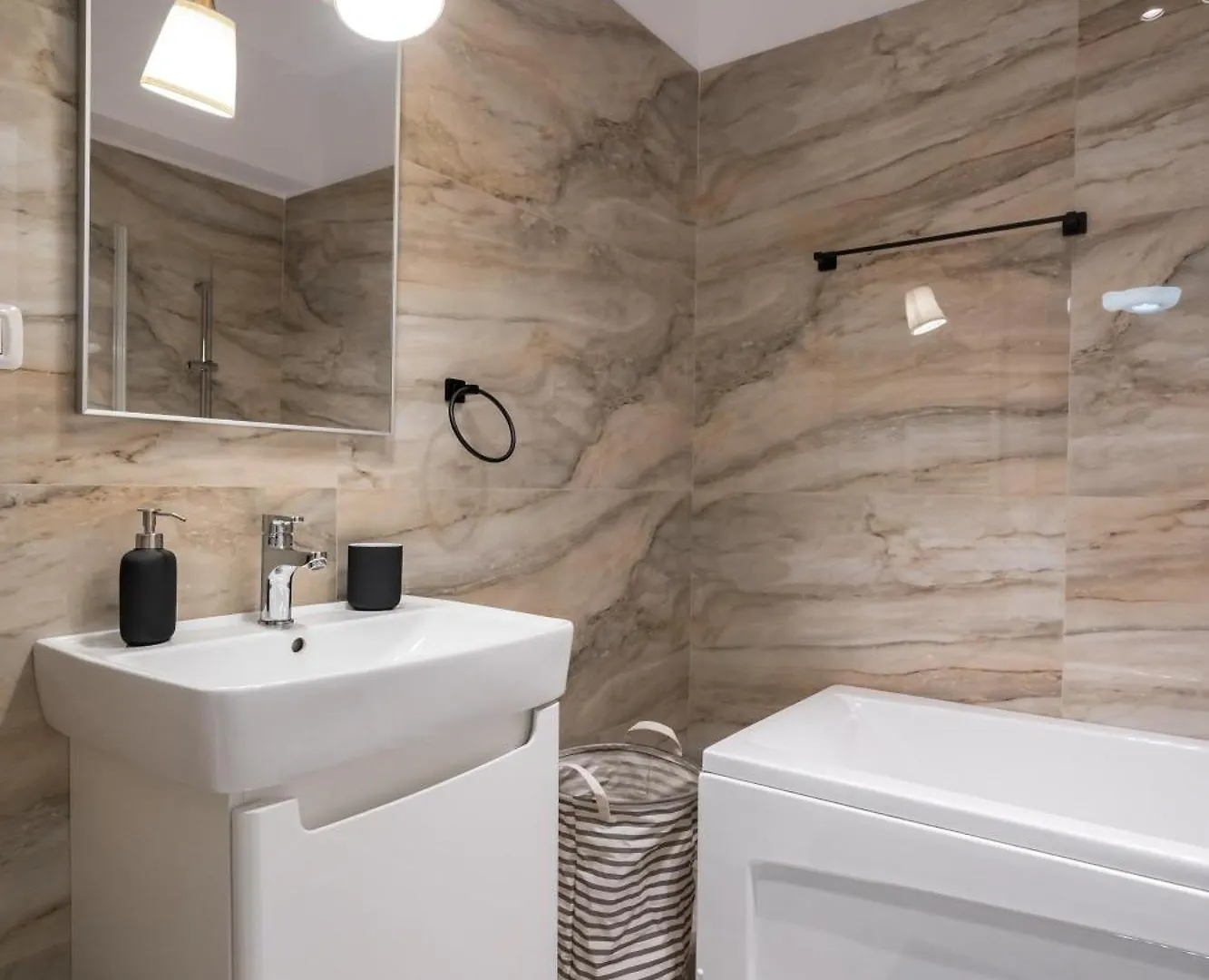 Central Residence Studio P15 Bucharest 0*,  Romania
